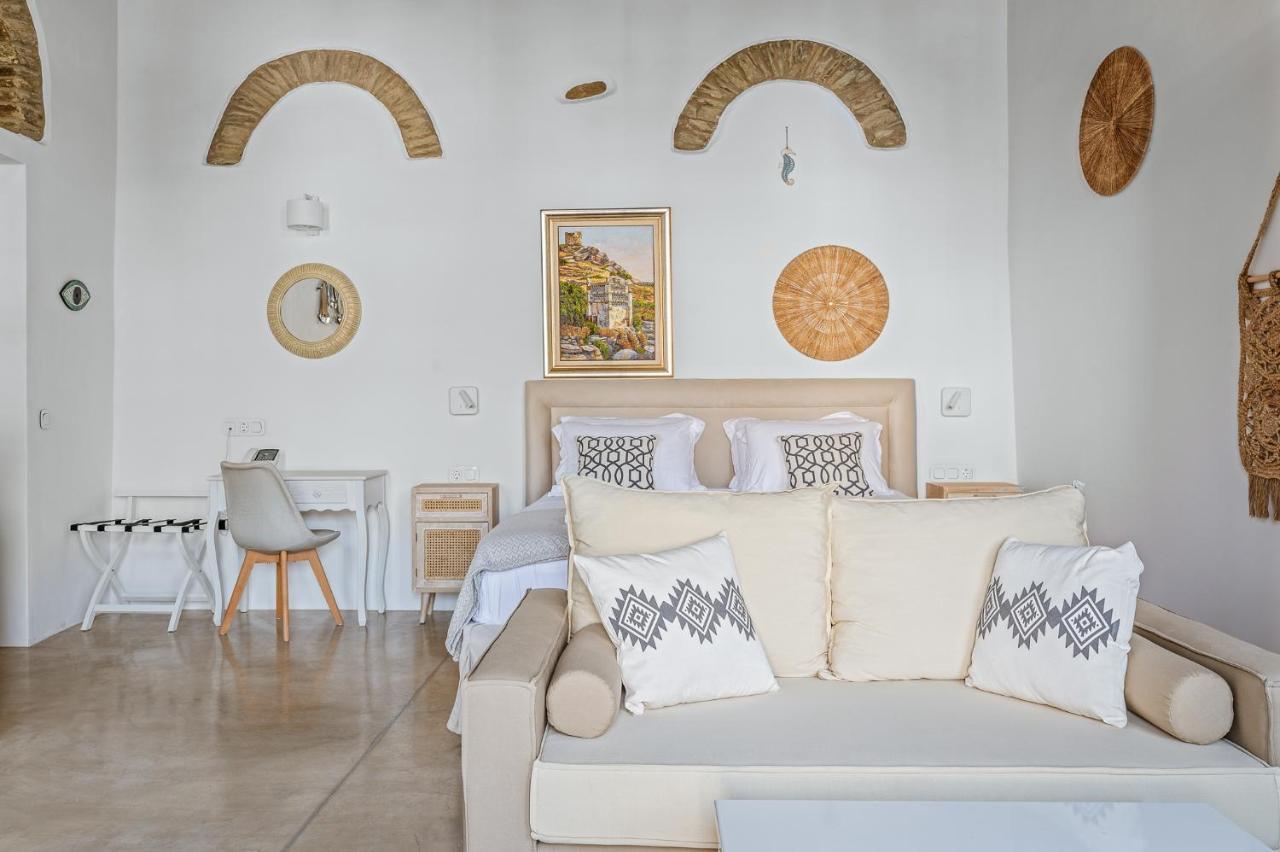 Ursa Major Suites Tinos Екстер'єр фото