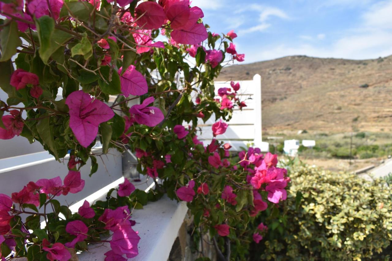 Ursa Major Suites Tinos Екстер'єр фото