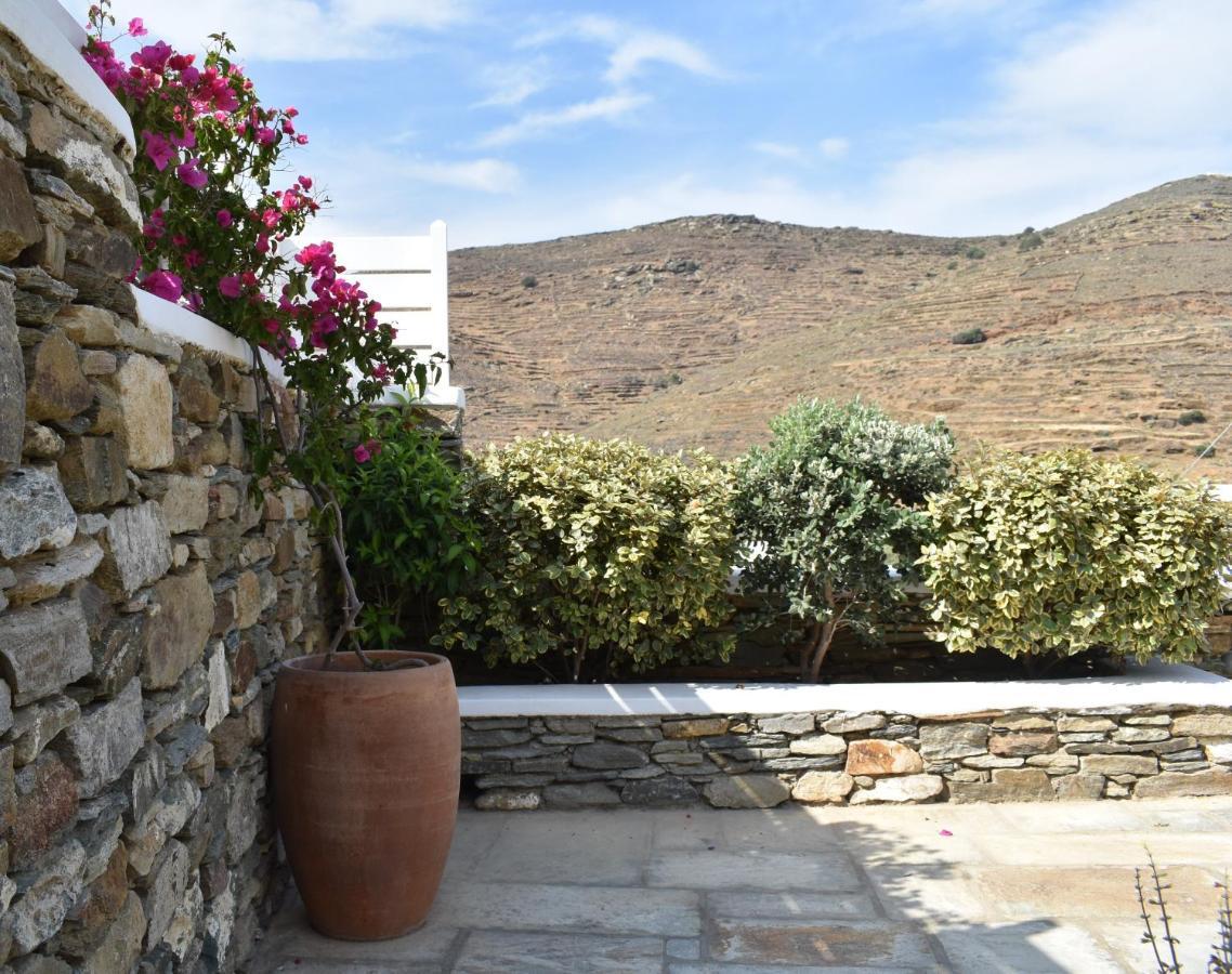 Ursa Major Suites Tinos Екстер'єр фото