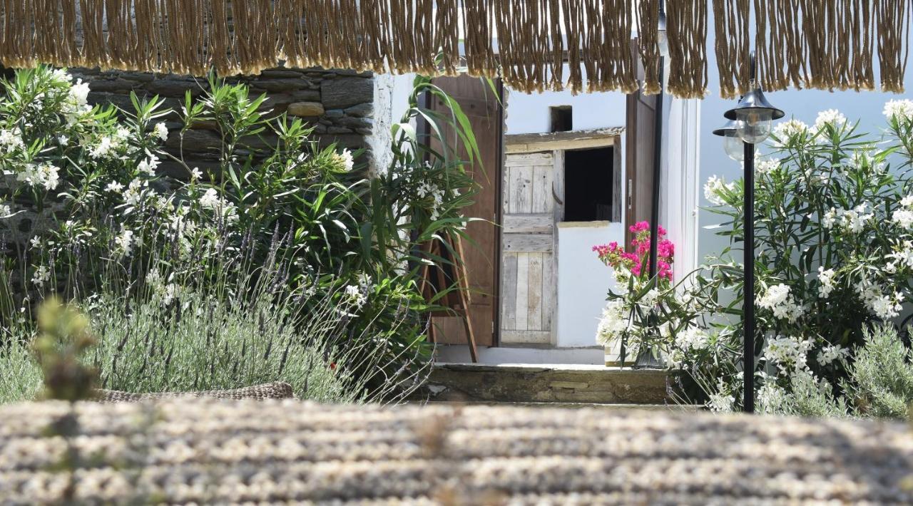 Ursa Major Suites Tinos Екстер'єр фото