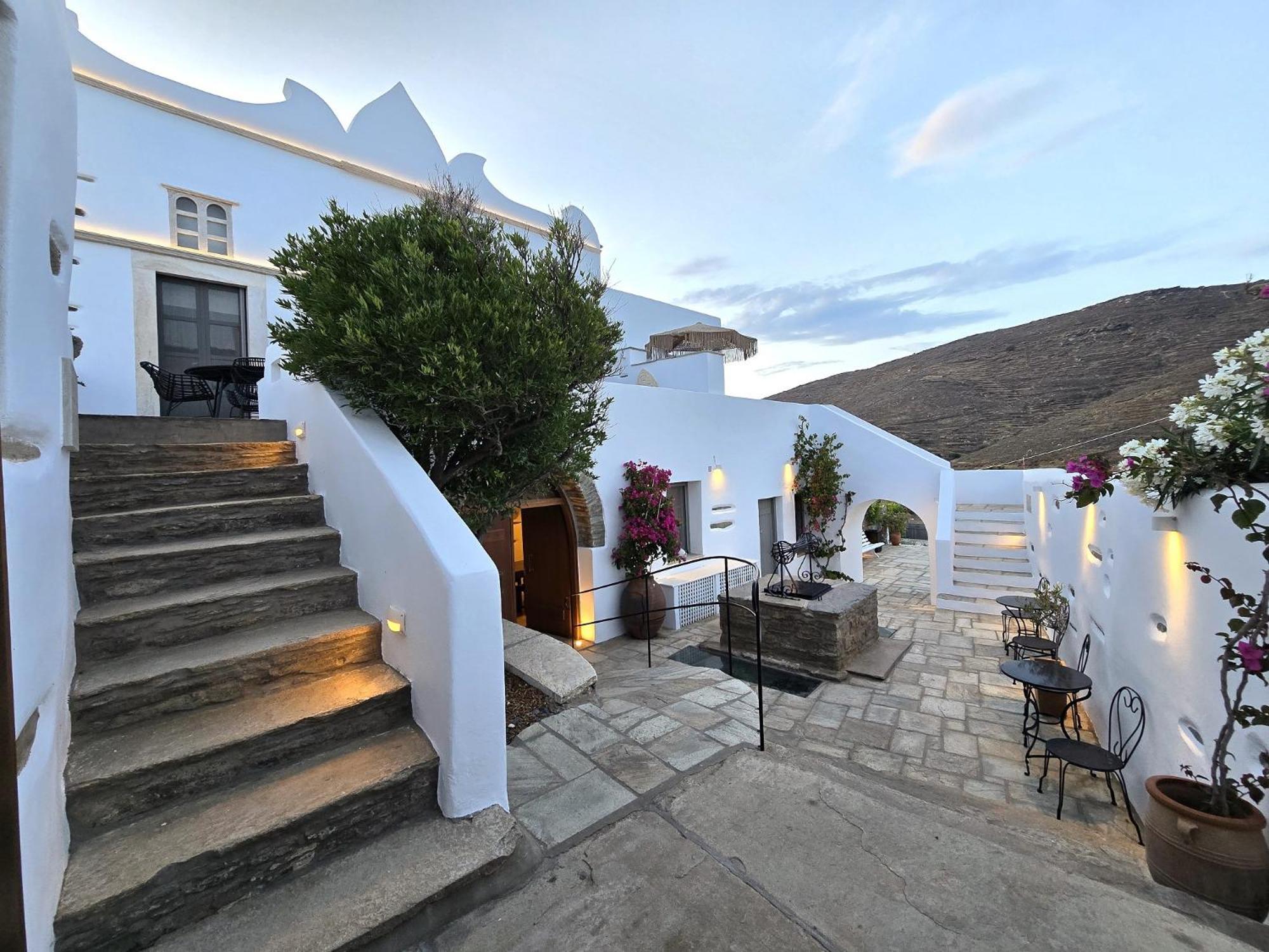 Ursa Major Suites Tinos Екстер'єр фото